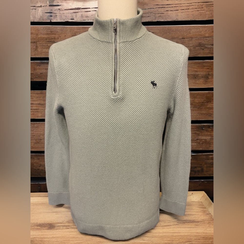 Abercrombie & Fitch Men’s 1/4 Zip Sweater Size Medium